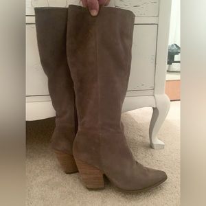 Charles by Charles David Tall Western Suede Leather Boots. 7M Tan